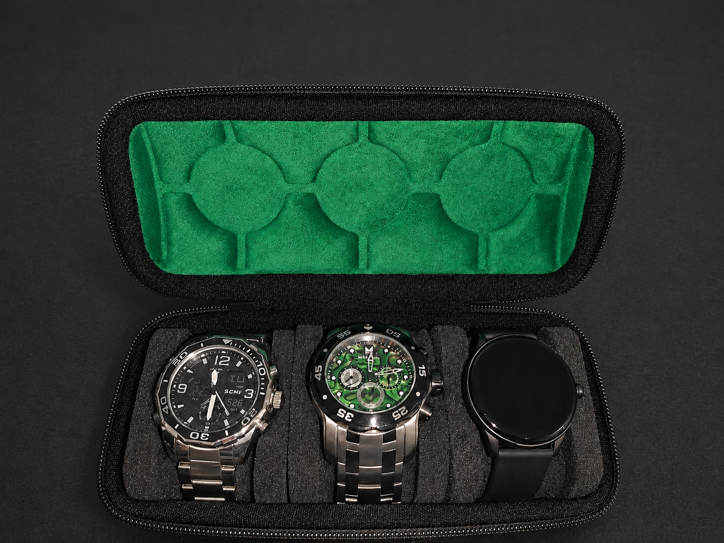 Luxencase™ – 3-Slot Travel Companion